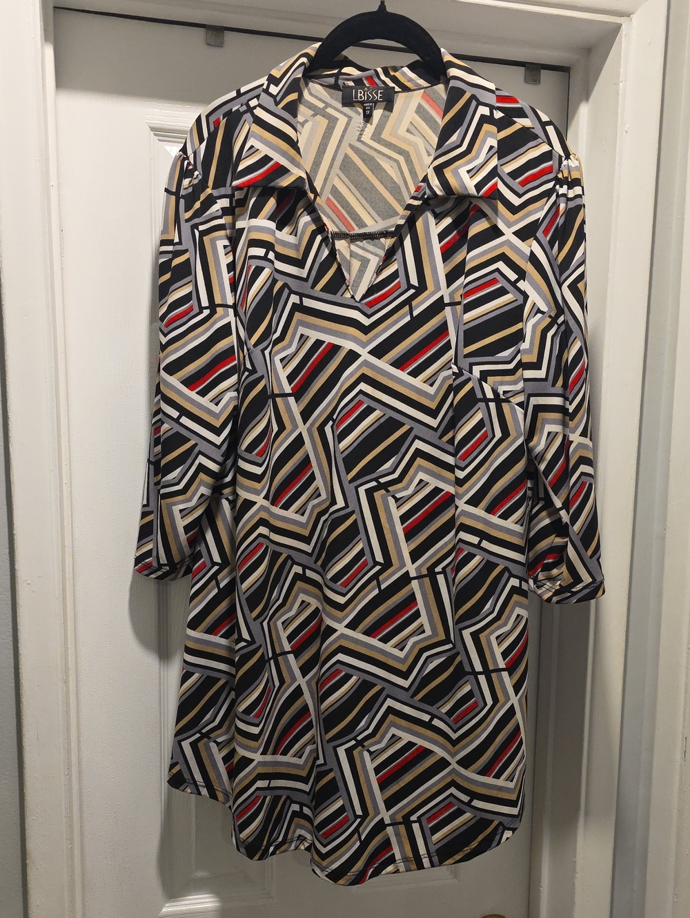 LBISSE Geometric Print Tunic Blouse - Black, White, Tan & Red